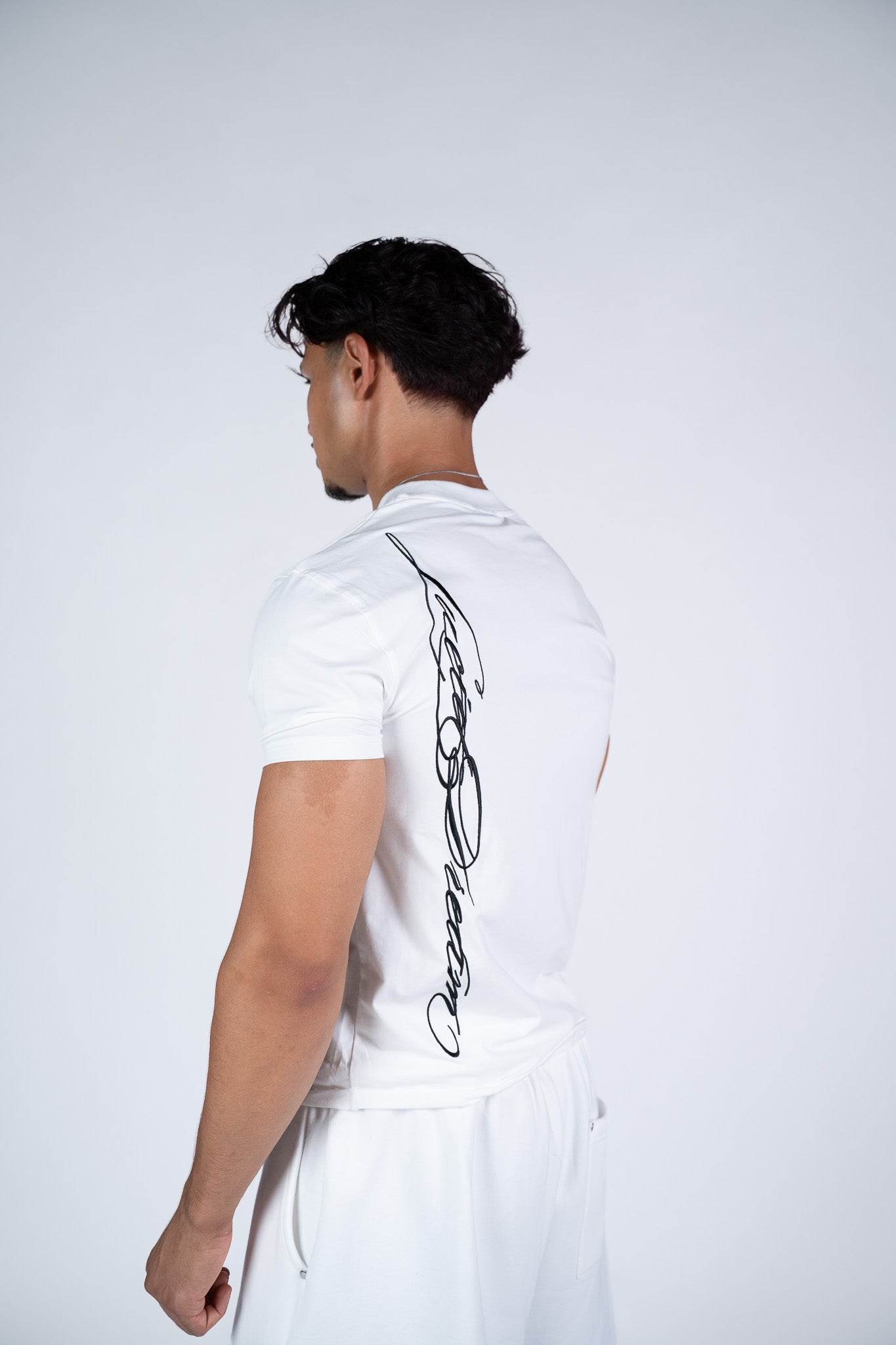 Full White slim fit T-shirt