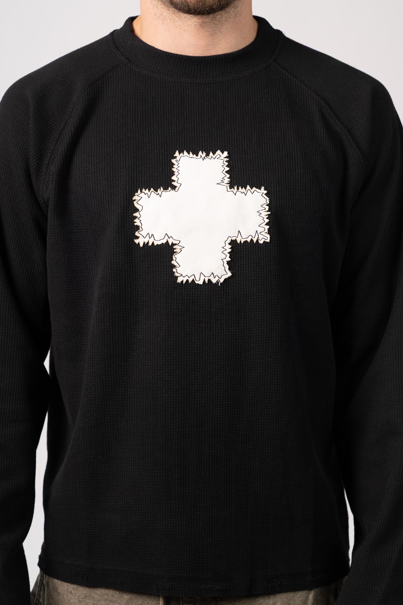 Stencil Black Longsleeve-thumbmail-5