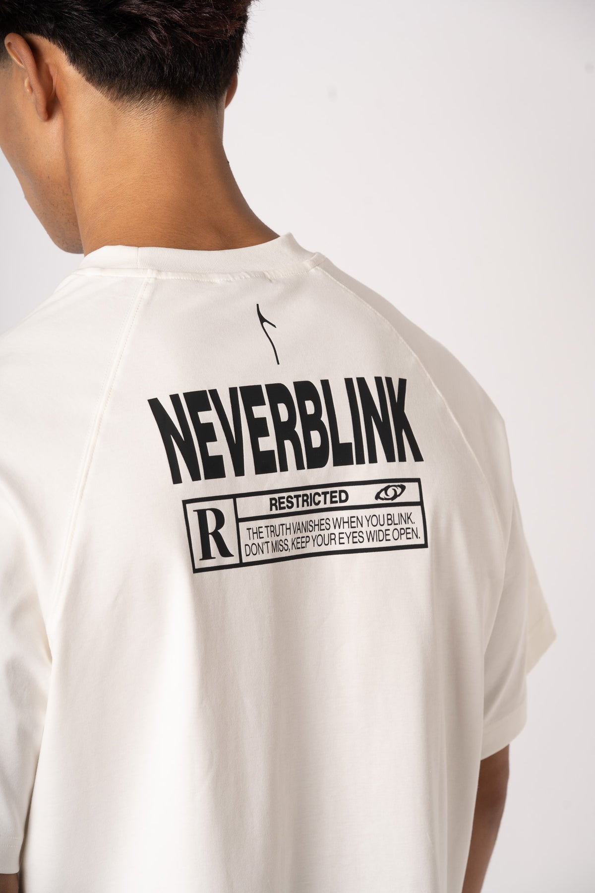 Crying T-shirt - detail dos