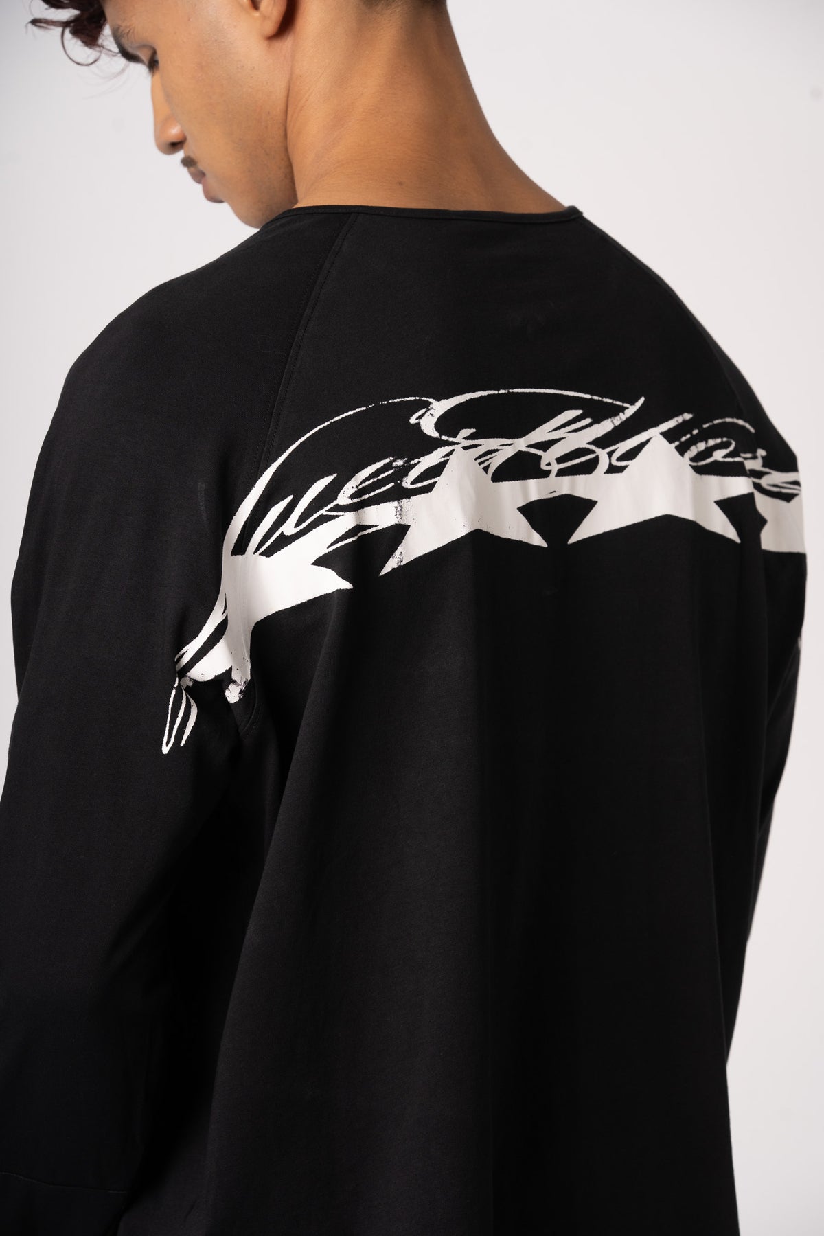 Halo Longsleeve - detail print dos
