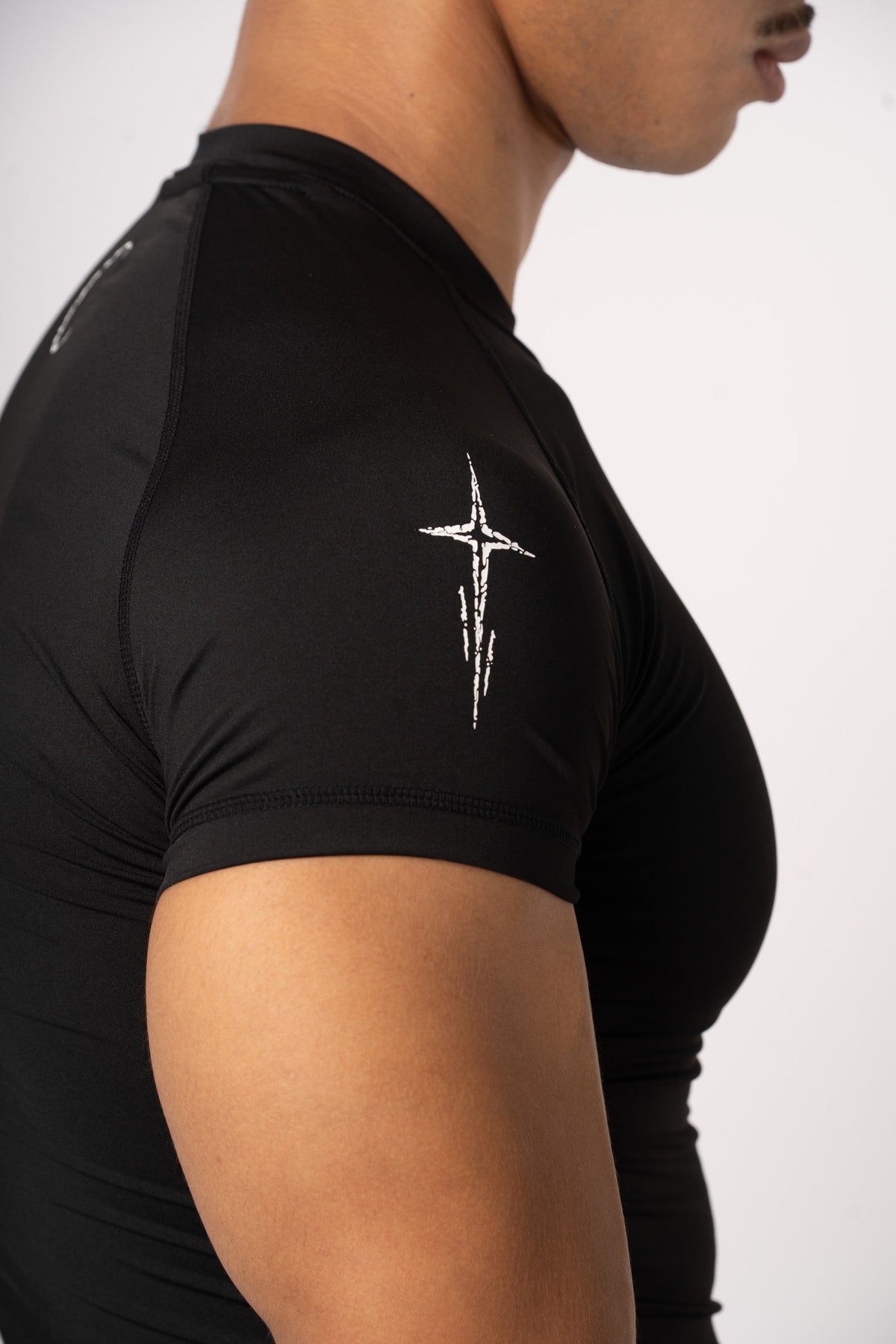 Origin Compression Shirt - detail manche