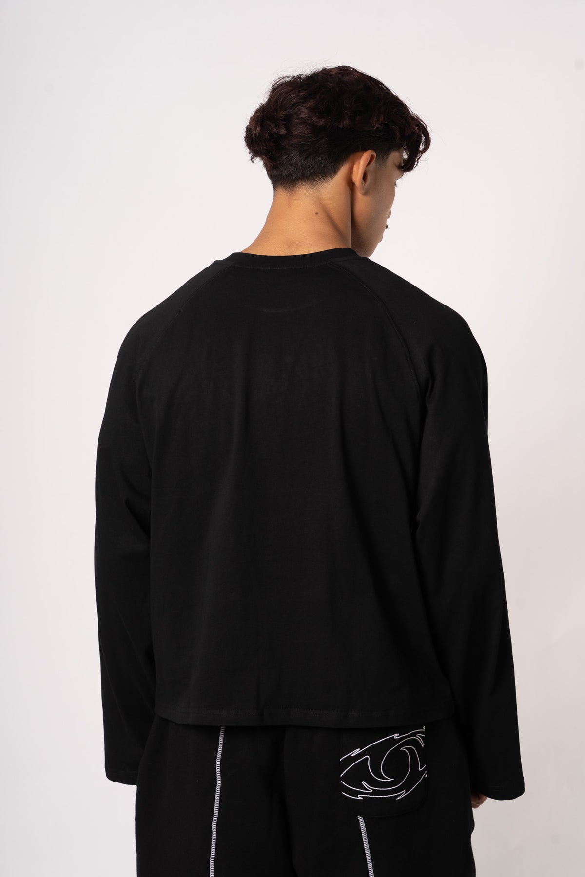 Academy Longsleeve - dos